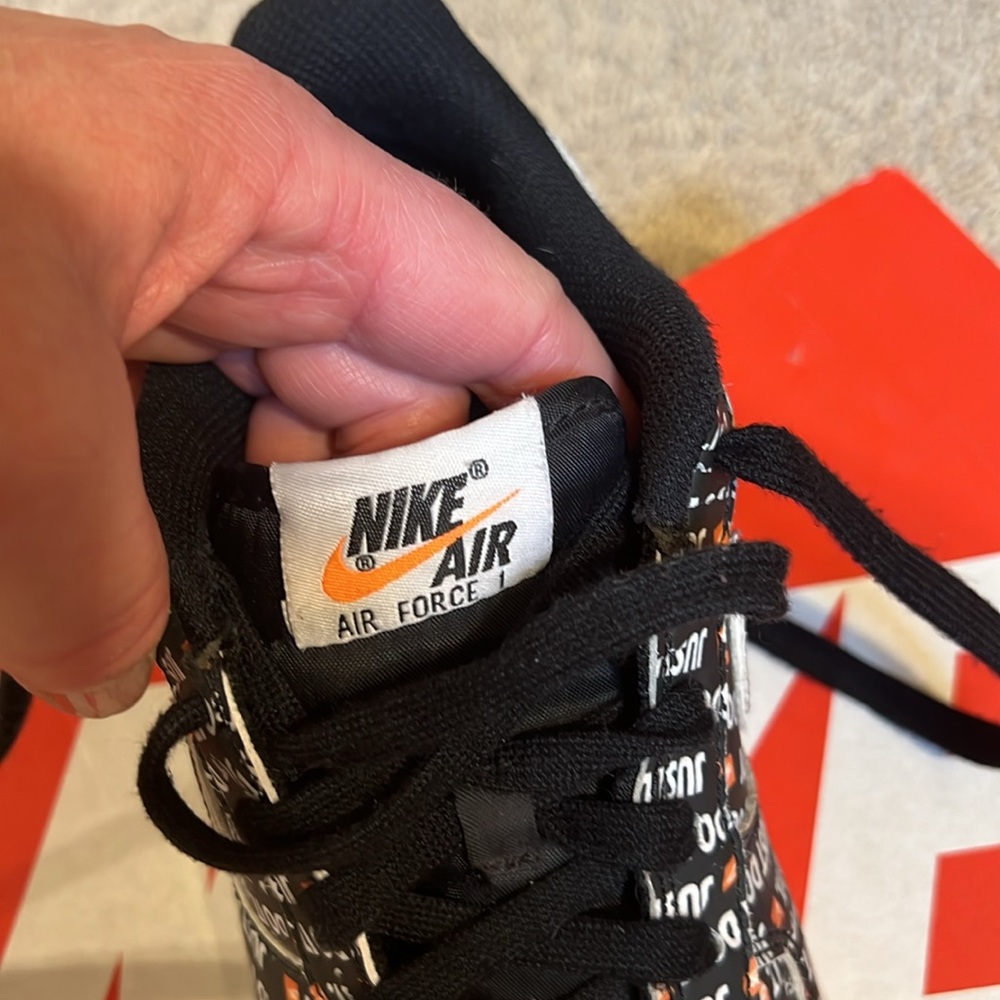 Nike Air Force Tennis Shoes View 5